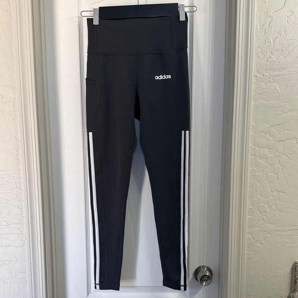 NWOT Adidas Gray/Black Leggings Size S